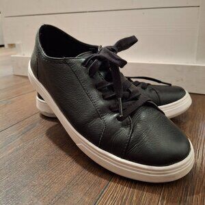 Black shoes Portland Leather Patina